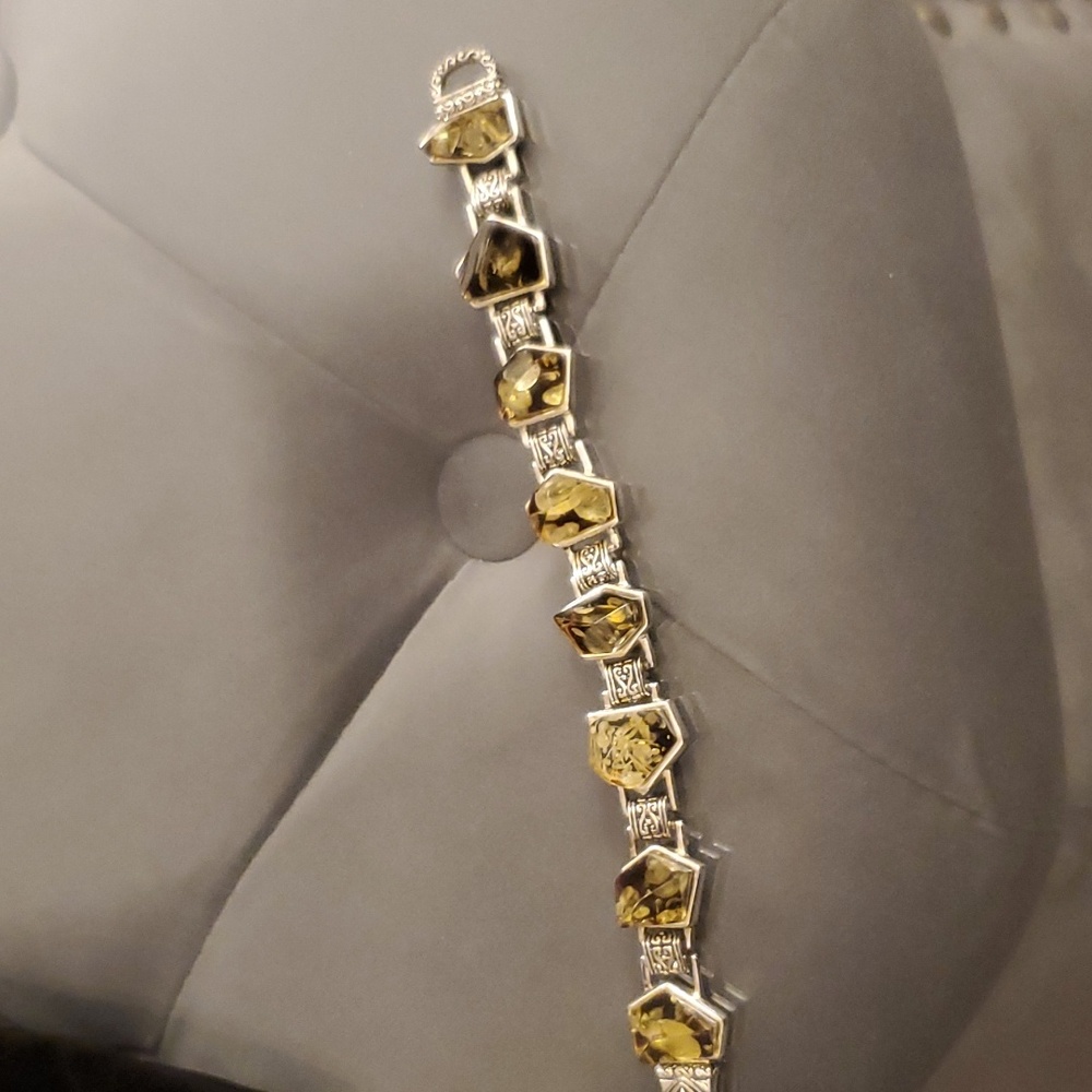 Link Nugget Stone Silver Tone Bracelet